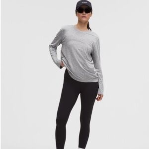 Lululemon Swiftly Relaxed Long Sleeve Shirt- hip length- update fit. Size 8.